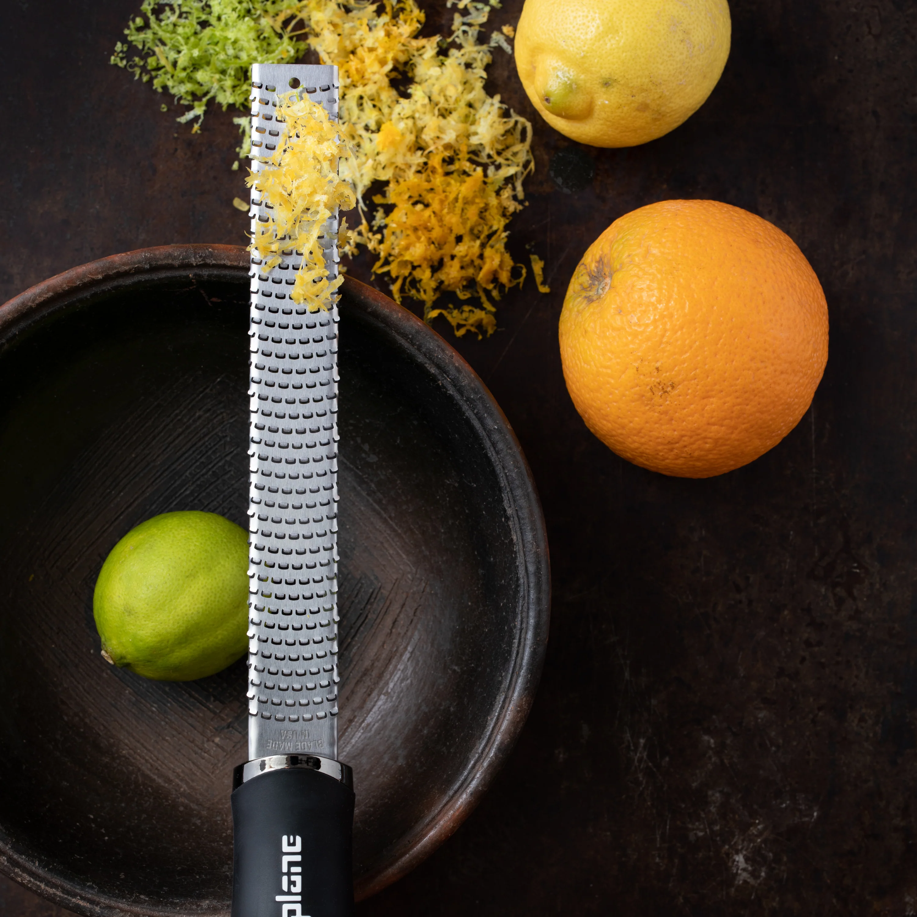Microplane Premium Classic Series Zester Grater, 12", Soft Touch Handle - Image 5